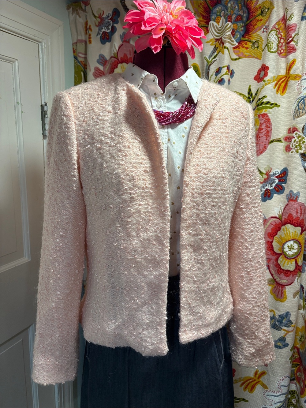 Women's Light Pink Bouclé Open-Front Jacket
